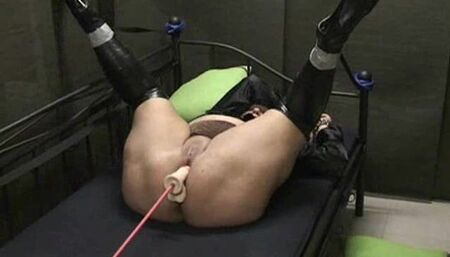 Annadevot - Spread legs with Fuck machine...