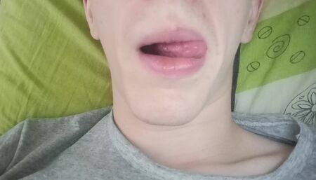 I play with my tongue