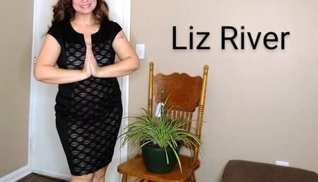 Desperate Realtor Liz River