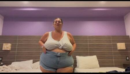 BBW Strip Tease In Mexico