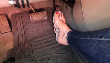 Cranking- Get Your Cock Out I'm Gonna Cum!