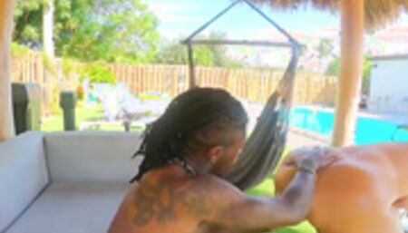 Victoryaxo big ass vs black cock