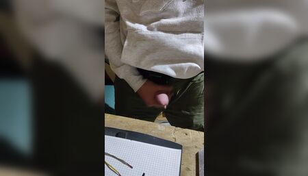 Jerking in the workshop until cum