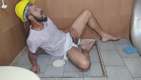 Jerking off at bathing