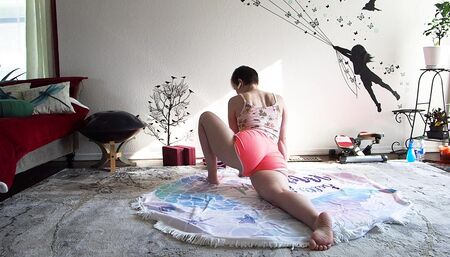 Behind the scenes booty shorts