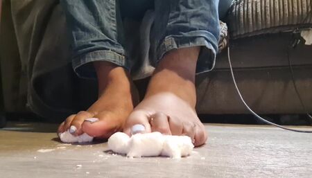 Marshmallow feet