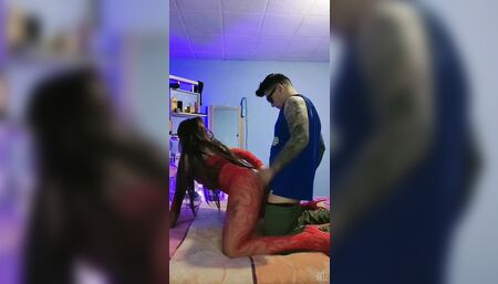 I know my new neighbor and he proposes to breed my ass and i accept