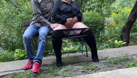 Stepmom gives gift to her stepson after powerful outdoor squirting