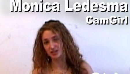 Monica Ledesma strip pink masturbate