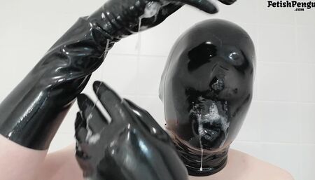 Latex spitplay through very small holes