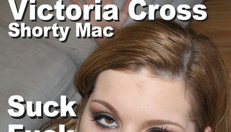 Victoria Cross & Shorty Mac Suck Fuck Facial