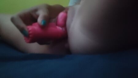 I play with my wet pussy.