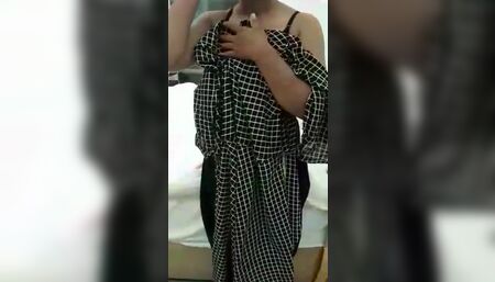 fingering masturbation Empty House