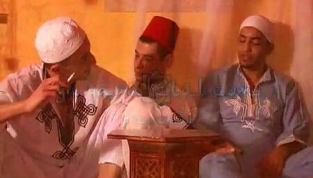 GayArabClub - Threesome fuck between Arab guys