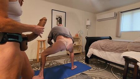 Extreme yoga strapon fuck and gape, Part 1