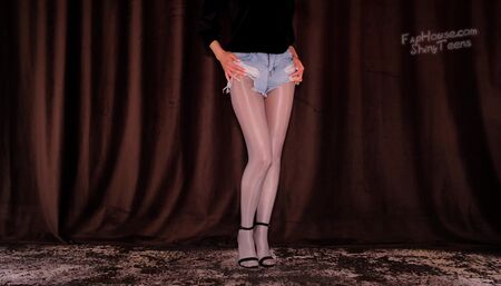 693 Shiny gray Wolford pantyhose and jeans shorts