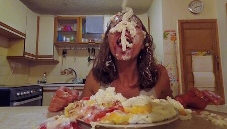 Messy Cake Face