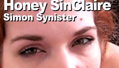 Honey SinClaire & Simon Synister pink suck facial