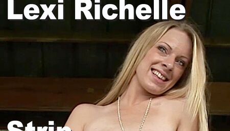 Lexi Richelle strip spread pink