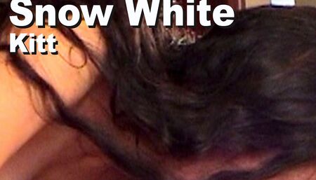 Snow White & Kitt Suck Fuck cumshot
