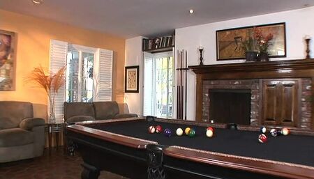 Amateur Blonde Seduces Her Guy For Fast Sex