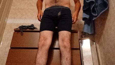 Localguy89 masturbating in the bathroom