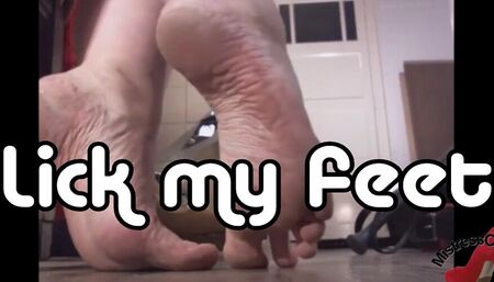 Filthy feet