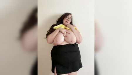 Busty BBW reveals huge tits and puts them in your face