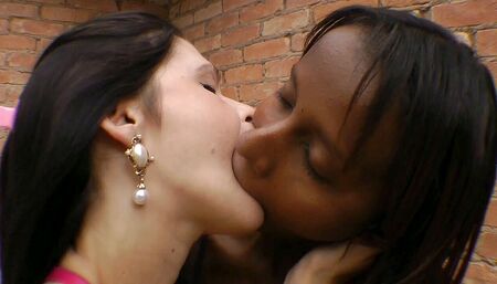Hot kisses by Karina and Thalita