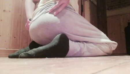 A young man wants to put back the entire 7-cent long thickness almost 30-cent