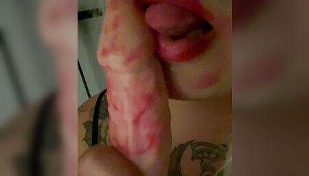 Sinrose loves to suck!