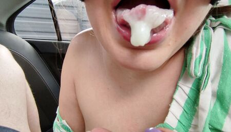 I sucked my neighbor in his car and he cum in my mouth, I swallowed everything
