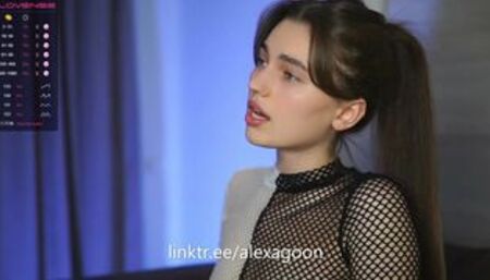 Hoolybunny amazing tongue action