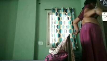 Desi Indian Housewife Mother (Padmavathi) undressing Big Butt Caught on Camera part-3