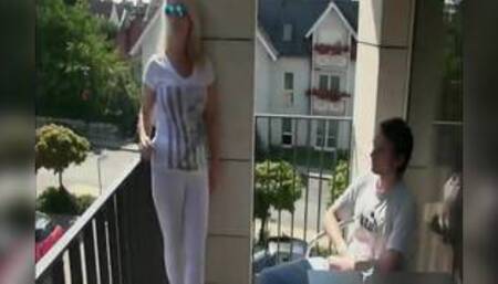 German Jungschwanzexpertin Strikes Again