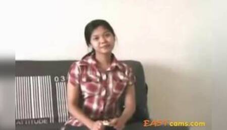 Preggo Filipina wants to show & playing her hairy pussy