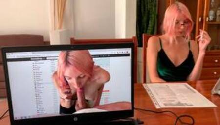 Chefen kneppede sekretæren under en samtale med en klient