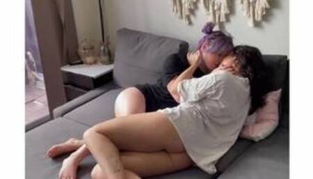 Strap on DP with bestfriend and her boyfriend @eatingoutshortiiivip