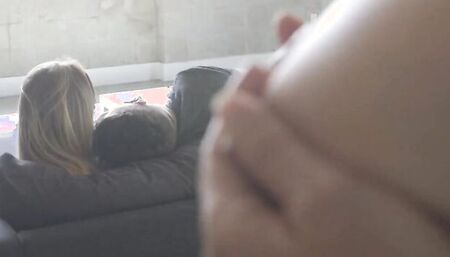 Avalon Heart & Cory Chase are sharing some hard prick in 3some