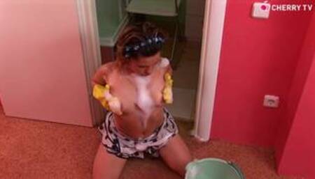 Cute latina maid solo rubbing