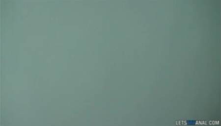 Horny Big-booty Girlfriend Krystal is Convinced to try Anal Sex