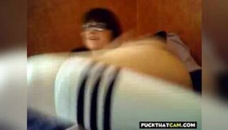 Cute Geeky Babe Inserts Toys in Her Pussy & Epic Ass !