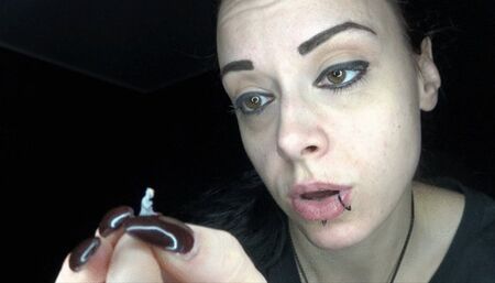 THE GIANTESS EAT YOUR WIFE