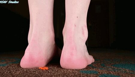 Lex 's heels and arches dominate your little view! - MOV