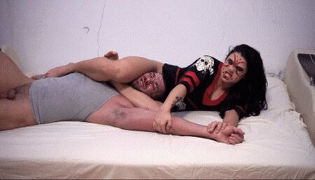 HAPPY HALLOWEEN LOSER!:BRUTAL SCISSORHOLDS HUMILIATION small file