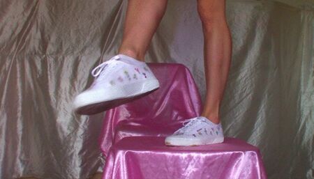 Floral Sneakers, Ankle Socks (mkv)