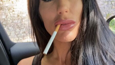 Watch Charlie Monaco and her LONG BLACK FINGERNAILS