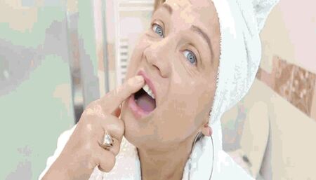 Cleaning finger MP4(1280x720)FHD