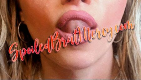 Copper Liquid Lipstick Lips Sniffing (HD) WMV