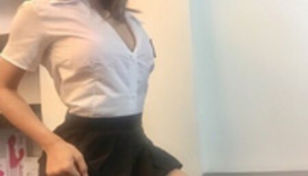 18 yo pinay student finger herself to squirt